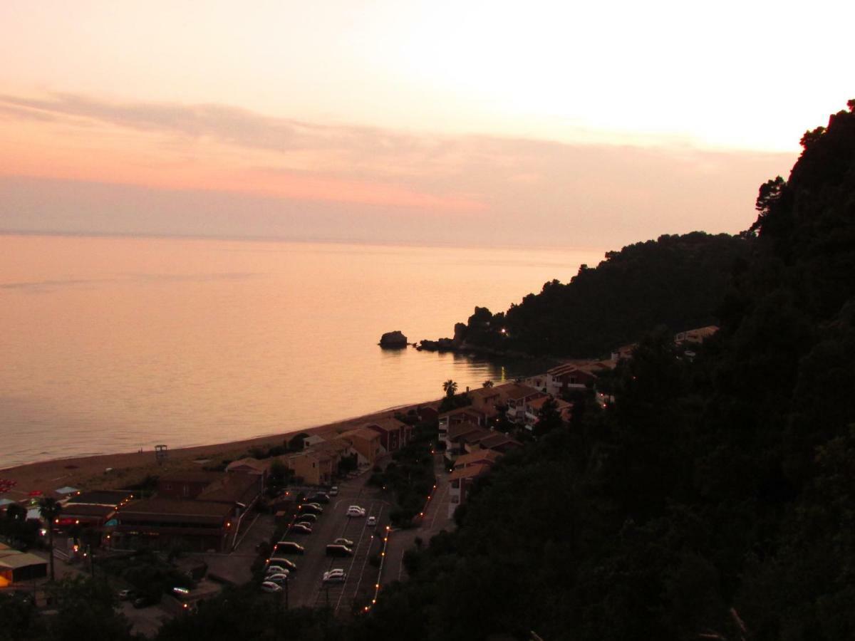Kallopsia - Glifada Beach Menigos Resort By New Era Экстерьер фото